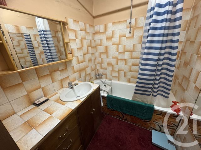 Maison &agrave; vendre - 2 pi&egrave;ces - 62,80 m2 - Chateauneuf Val De Bargis - 58 - BOURGOGNE