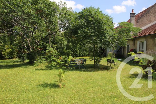 Maison &agrave; vendre - 5 pi&egrave;ces - 117 m2 - Etais La Sauvin - 89 - BOURGOGNE