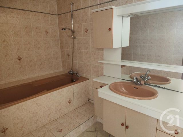Maison &agrave; vendre - 6 pi&egrave;ces - 207 m2 - Lormes - 58 - BOURGOGNE