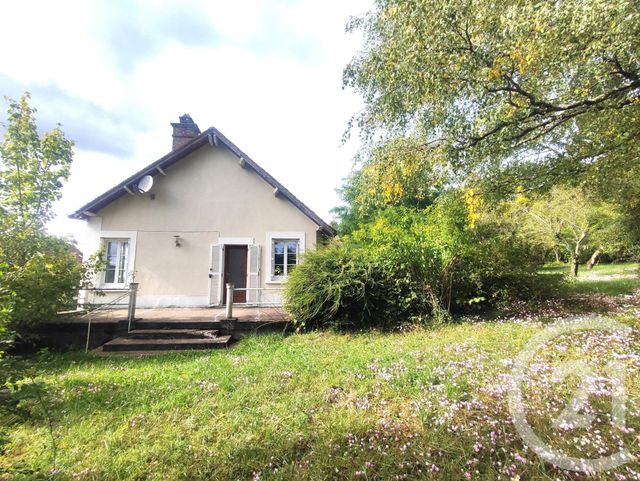 Prix immobilier ST AMAND EN PUISAYE - Photo d’une maison vendue