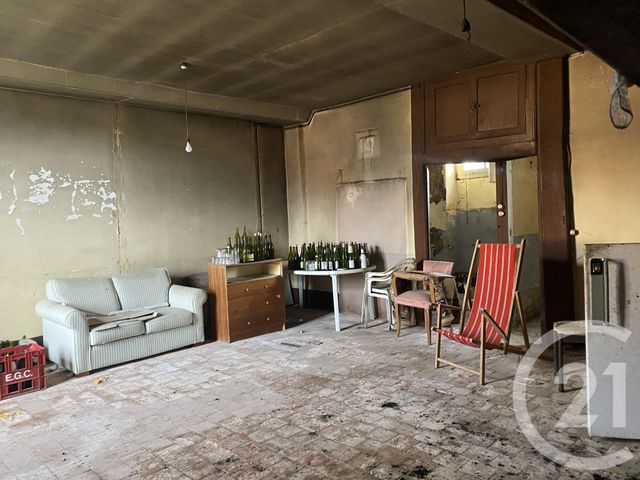 Maison &agrave; vendre - 6 pi&egrave;ces - 150 m2 - Le Noyer - 18 - CENTRE