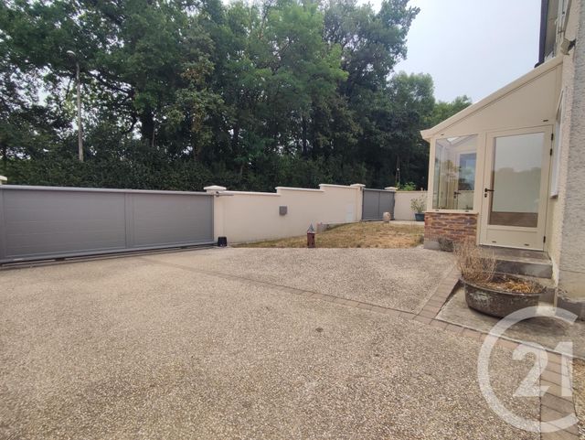 Maison &agrave; vendre - 6 pi&egrave;ces - 115 m2 - St Amand En Puisaye - 58 - BOURGOGNE