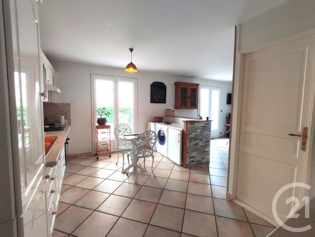 Maison &agrave; vendre - 6 pi&egrave;ces - 115 m2 - St Amand En Puisaye - 58 - BOURGOGNE