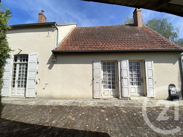 Maison &agrave; vendre - 8 pi&egrave;ces - 279 m2 - Bannay - 18 - CENTRE