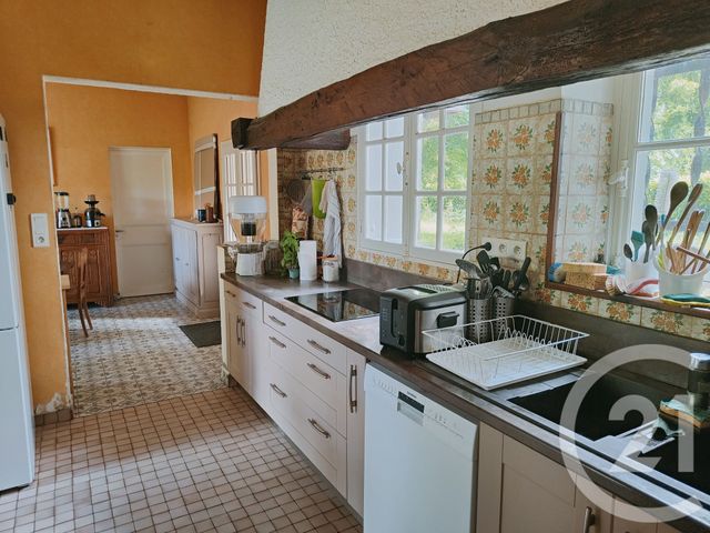 Maison &agrave; vendre - 7 pi&egrave;ces - 214,50 m2 - La Chapelle Montlinard - 18 - CENTRE