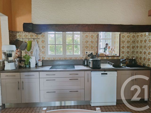 Maison &agrave; vendre - 7 pi&egrave;ces - 214,50 m2 - La Chapelle Montlinard - 18 - CENTRE