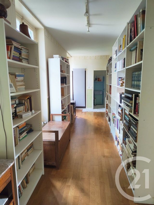 Maison &agrave; vendre - 7 pi&egrave;ces - 214,50 m2 - La Chapelle Montlinard - 18 - CENTRE