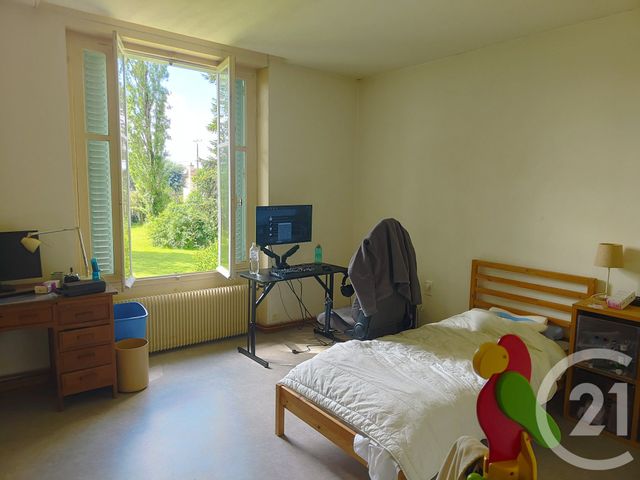 Maison &agrave; vendre - 7 pi&egrave;ces - 214,50 m2 - La Chapelle Montlinard - 18 - CENTRE