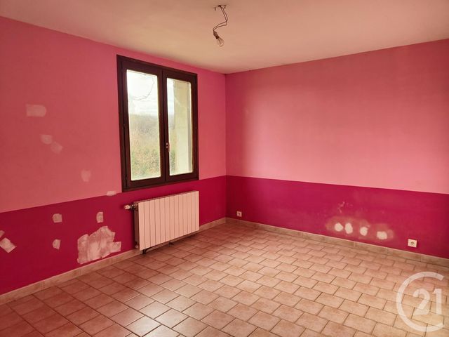 Maison à vendre - 7 pièces - 182 m2 - Feux - 18 - CENTRE