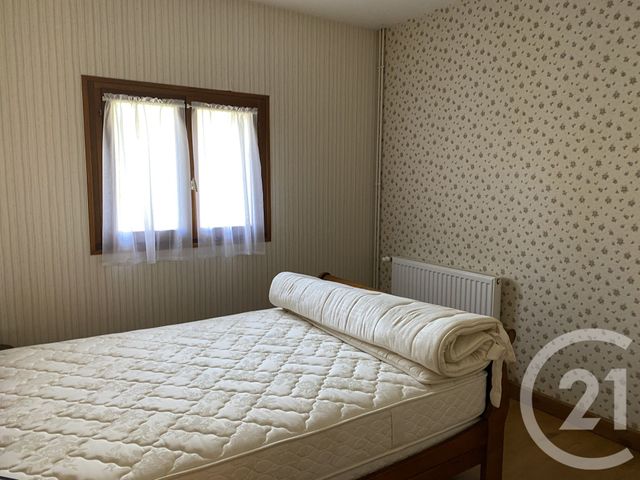 Maison &agrave; vendre - 9 pi&egrave;ces - 182 m2 - Sury En Vaux - 18 - CENTRE