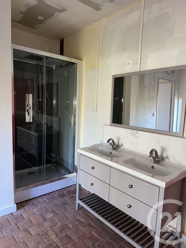 Appartement F3 à vendre - 3 pièces - 83 m2 - Donzy - 58 - BOURGOGNE