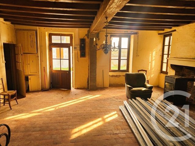 Maison &agrave; vendre - 3 pi&egrave;ces - 79 m2 - St Bouize - 18 - CENTRE