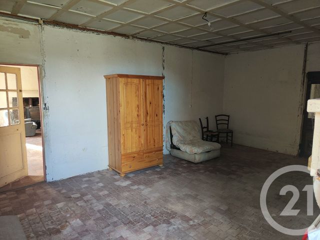 Maison à vendre - 3 pièces - 79 m2 - St Bouize - 18 - CENTRE