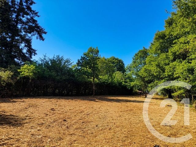 Maison &agrave; vendre - 3 pi&egrave;ces - 79 m2 - St Bouize - 18 - CENTRE