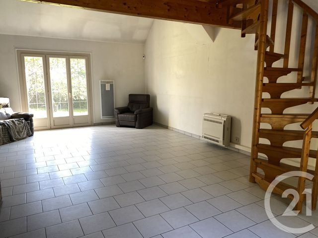 Maison à vendre - 5 pièces - 130 m2 - Belleville Sur Loire - 18 - CENTRE