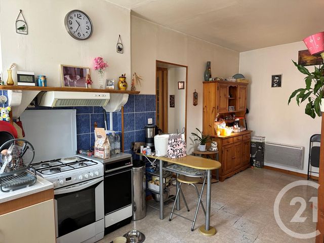 Maison à vendre - 3 pièces - 62 m2 - Sury Es Bois - 18 - CENTRE