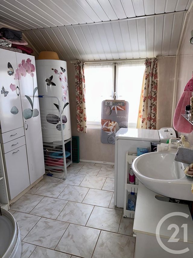 Maison à vendre - 3 pièces - 62 m2 - Sury Es Bois - 18 - CENTRE