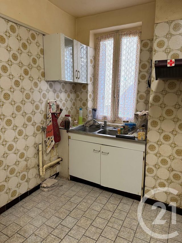 Maison à vendre - 5 pièces - 103 m2 - Sury Es Bois - 18 - CENTRE