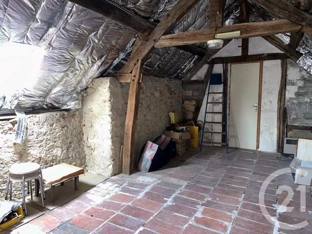 Maison à vendre - 5 pièces - 103 m2 - Sury Es Bois - 18 - CENTRE