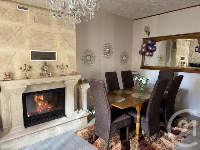 Maison à vendre - 6 pièces - 180,20 m2 - Sury Es Bois - 18 - CENTRE