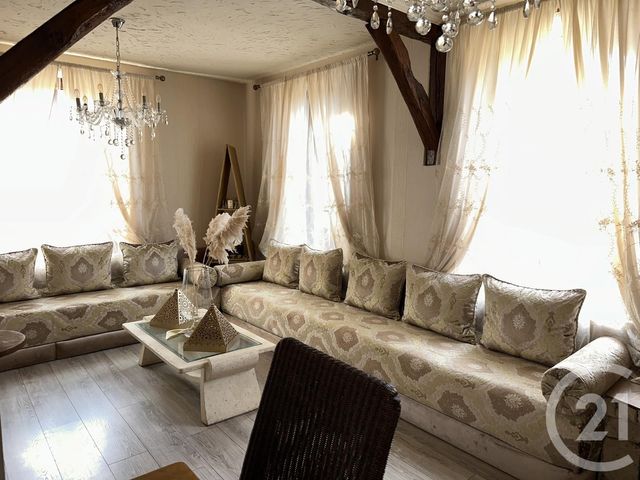 Maison à vendre - 6 pièces - 180,20 m2 - Sury Es Bois - 18 - CENTRE