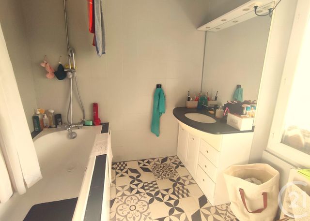 Maison &agrave; vendre - 4 pi&egrave;ces - 87,50 m2 - Bannay - 18 - CENTRE