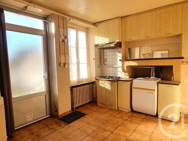 Maison à vendre - 5 pièces - 68 m2 - Vinon - 18 - CENTRE