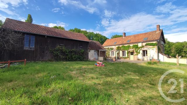 Maison &agrave; vendre - 6 pi&egrave;ces - 122,70 m2 - Moutiers En Puisaye - 89 - BOURGOGNE
