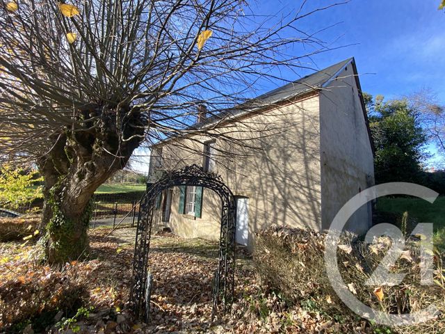 Maison à vendre - 3 pièces - 100 m2 - Subligny - 18 - CENTRE