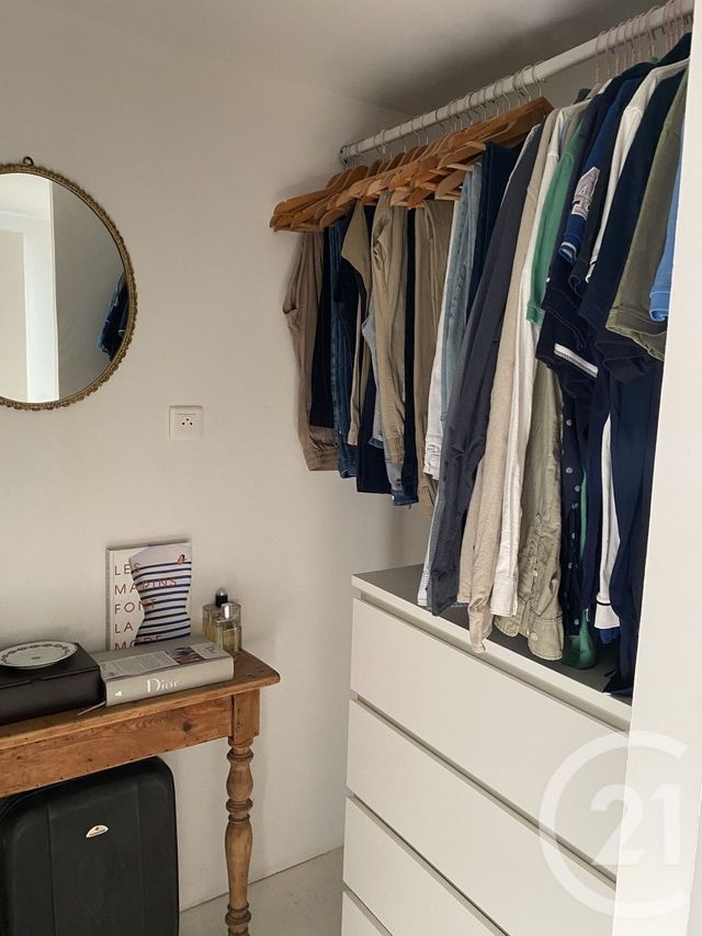 Maison &agrave; vendre - 2 pi&egrave;ces - 57 m2 - Sens Beaujeu - 18 - CENTRE