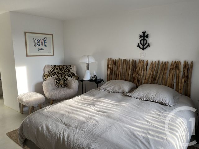 Maison &agrave; vendre - 2 pi&egrave;ces - 57 m2 - Sens Beaujeu - 18 - CENTRE