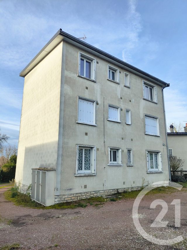Appartement T3 à vendre - 4 pièces - 60 m2 - Cosne Cours Sur Loire - 58 - BOURGOGNE