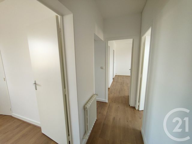 Appartement T3 à vendre - 4 pièces - 60 m2 - Cosne Cours Sur Loire - 58 - BOURGOGNE