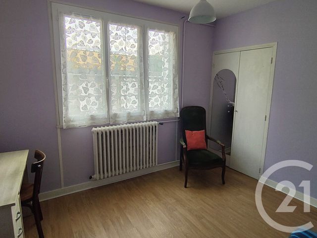 Appartement T3 à vendre - 4 pièces - 60 m2 - Cosne Cours Sur Loire - 58 - BOURGOGNE