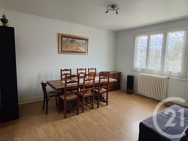 Appartement T3 à vendre - 4 pièces - 60 m2 - Cosne Cours Sur Loire - 58 - BOURGOGNE