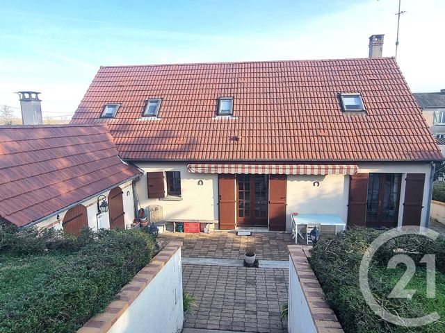 Maison &agrave; vendre - 6 pi&egrave;ces - 127 m2 - St Satur - 18 - CENTRE