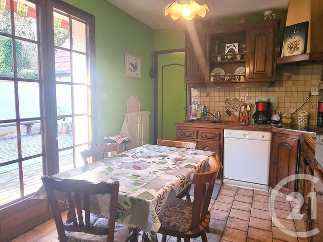 Maison &agrave; vendre - 6 pi&egrave;ces - 127 m2 - St Satur - 18 - CENTRE