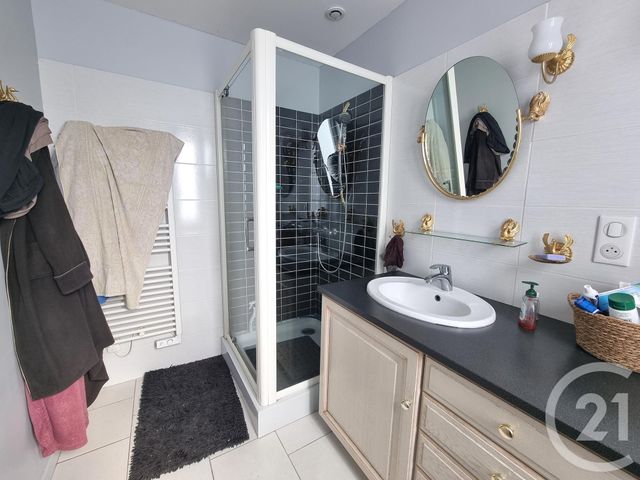 Maison &agrave; vendre - 4 pi&egrave;ces - 115 m2 - Savigny En Sancerre - 18 - CENTRE