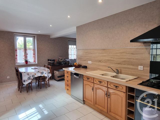 Maison &agrave; vendre - 4 pi&egrave;ces - 115 m2 - Savigny En Sancerre - 18 - CENTRE