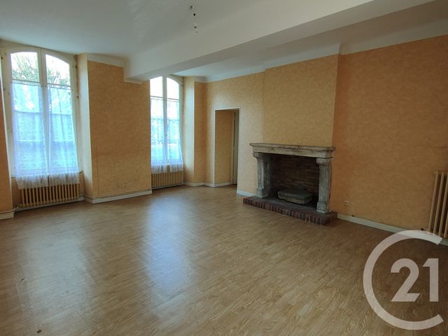 Appartement F2 &agrave; vendre - 4 pi&egrave;ces - 82 m2 - Cosne Cours Sur Loire - 58 - BOURGOGNE