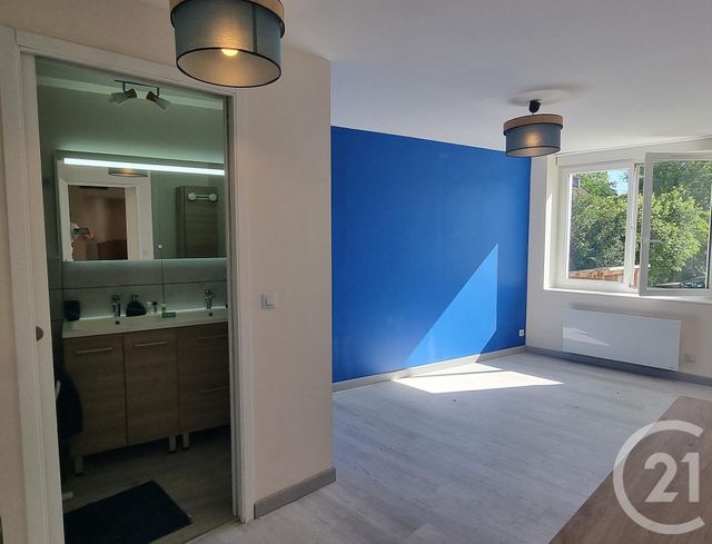 Maison &agrave; vendre - 6 pi&egrave;ces - 153 m2 - Jalognes - 18 - CENTRE