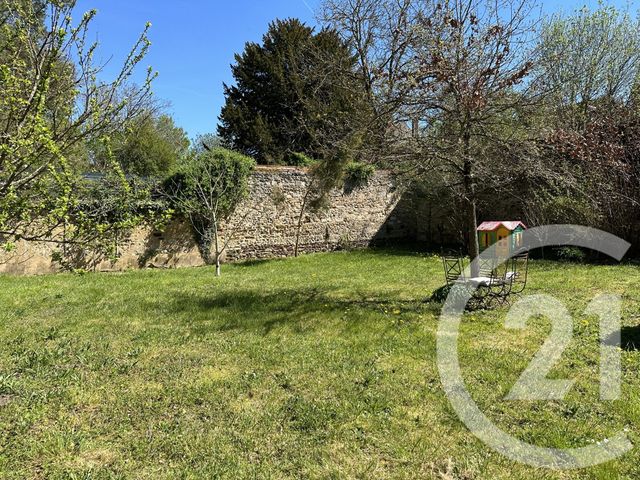 Maison &agrave; vendre - 7 pi&egrave;ces - 77 m2 - St Amand En Puisaye - 58 - BOURGOGNE