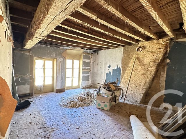 Maison &agrave; vendre - 7 pi&egrave;ces - 77 m2 - St Amand En Puisaye - 58 - BOURGOGNE