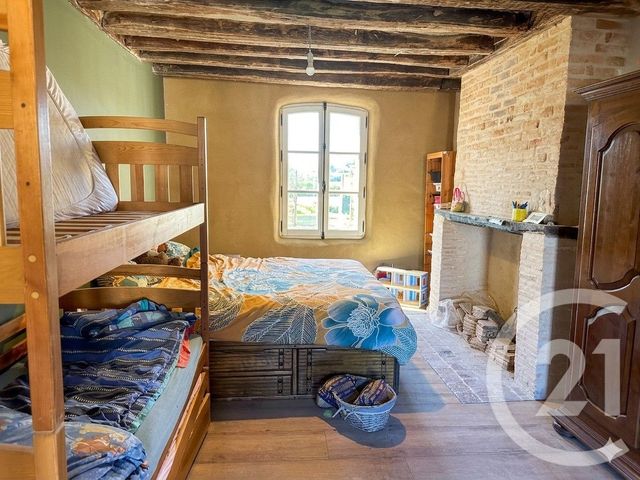 Maison &agrave; vendre - 7 pi&egrave;ces - 77 m2 - St Amand En Puisaye - 58 - BOURGOGNE