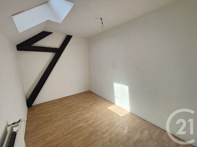 Appartement T4 &agrave; vendre - 5 pi&egrave;ces - 82,50 m2 - Cosne Cours Sur Loire - 58 - BOURGOGNE