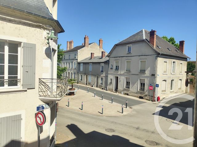 Appartement T4 &agrave; vendre - 5 pi&egrave;ces - 82,50 m2 - Cosne Cours Sur Loire - 58 - BOURGOGNE