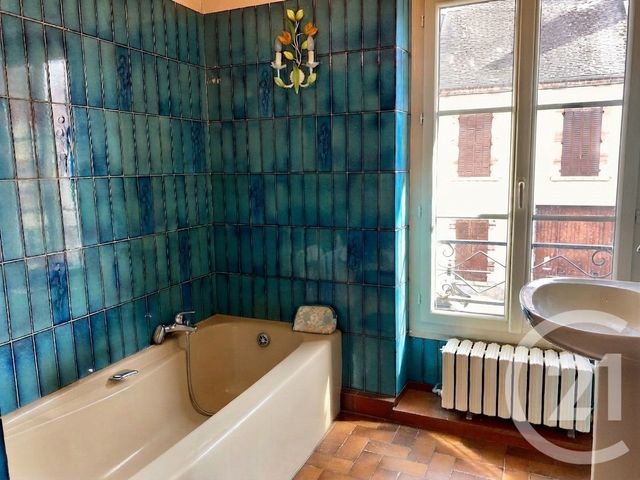 Maison &agrave; vendre - 4 pi&egrave;ces - 107 m2 - St Amand En Puisaye - 58 - BOURGOGNE