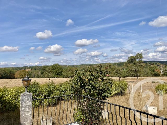 Maison &agrave; vendre - 6 pi&egrave;ces - 128 m2 - St Amand En Puisaye - 58 - BOURGOGNE