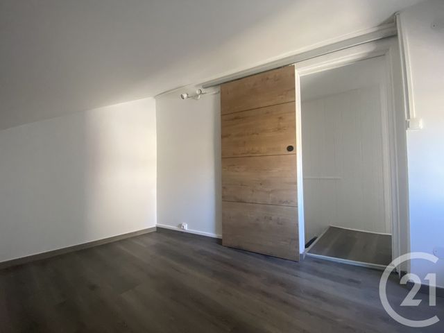 Maison &agrave; vendre - 4 pi&egrave;ces - 80 m2 - Sens Beaujeu - 18 - CENTRE