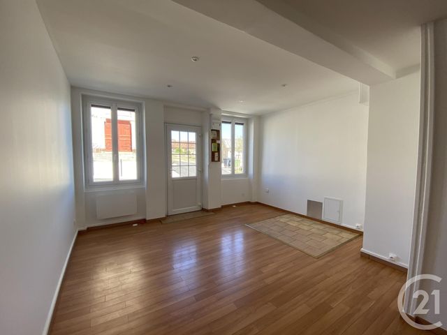 Maison &agrave; vendre - 4 pi&egrave;ces - 80 m2 - Sens Beaujeu - 18 - CENTRE